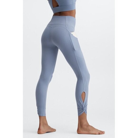 Fabletics Blue Oasis PureLuxe High Waisted Twist 7/8 Athletic Leggings XS - Picture 2 of 8